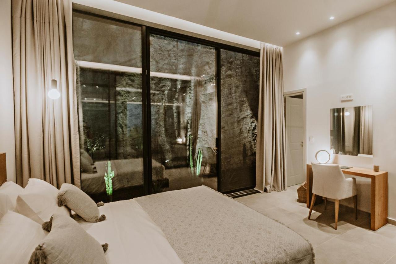 Saphira Villa Katavolos